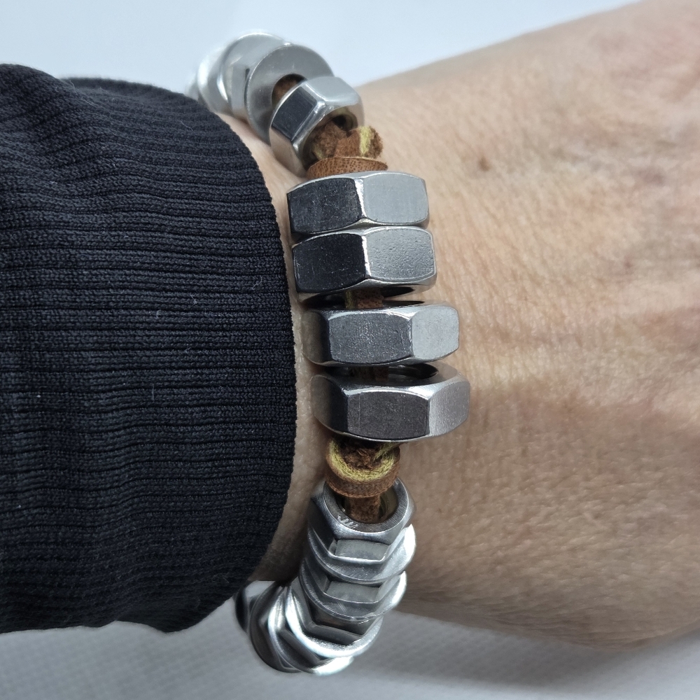 GiuliA Creations A Chunky Silver Nuts and Brown Leather Bracelet - Picture 7 of 9